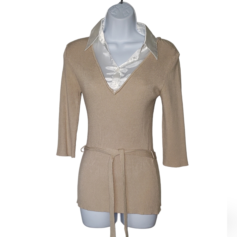 American Attitudes Women Beige Collared Pullover Sweater Small